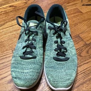 Nike Lunarpedic Flyknit green men’s size 12